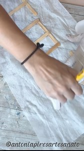 57K views · 1.3K reactions | Usei papelão, juta e CD ficou lindo esse quadro Faça você mesmo! Usei papelão , juta , tecido , palito de picolé, passamanaria , tinta branca e CD #fblifestyle | Antonia Pires Artesanato | Facebook