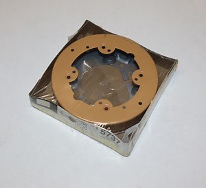 Wiremold 5737 4-3/4 inch Round Extension Box