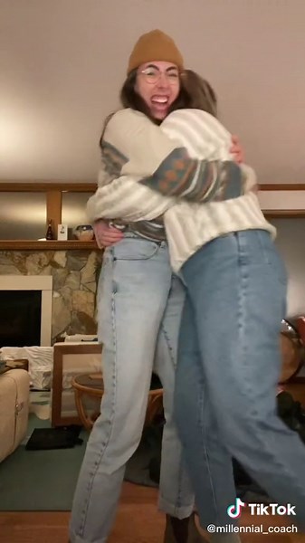 Lesbian Date Night Outfits: Dressing Cute as a Fem