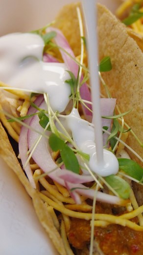 We believe in using the freshest ingredients to create the most delicious dishes! 🌿🍴 Take our Spicy BangBang dish for example: our grilled chicken is smothered in a 5/5 SPICY BangBang sauce and paired with a cool yogurt sauce for the perfect balance of flavors. 🌶️🧄 Plus, we've got a VEGETARIAN OPTION with your choice of Tofu or Lentils as a protein. 🌱 Come taste the difference that fresh ingredients make in every bite! Available for free this week only in the Balance Grille app for purchase