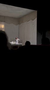 Elbenita Kajtazi shkëlqen përsëri... Sopranoja e njohur Elbenita Kajtazi ka debutuar me rolin e Tatjanës nga opera Eugene Onegin në Hamburg të Gjermanisë. “Debutimi im si Tatjana nga opera Eugene Onegin ishte një sukses shumë i madh mbrëmë, mezi presë të këndoj shfaqjen e dytë dhe të tretë me 18 dhe 20 Prill”, është shprehur sopranoja Kajtazi në facebook./ KultPlus.com | KultPlus.com