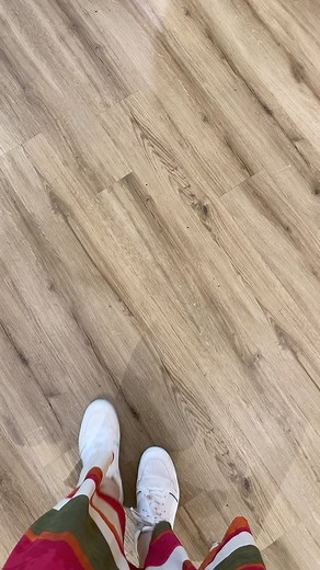 🔴Mode ist Roth🔴 Melanie zeigt euch, dass nicht nur unsere Puppen die Frühlingsoutfits rocken können😉 #springiscoming #modeistroth #springvibes | Modehaus Roth