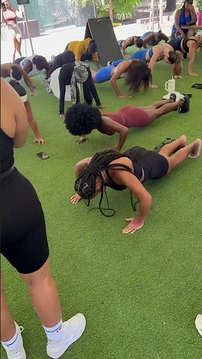 All Girl Push up challenge 💪🏾#fitnessmotivation #motivation #pushups #girlpower #fitness #fit