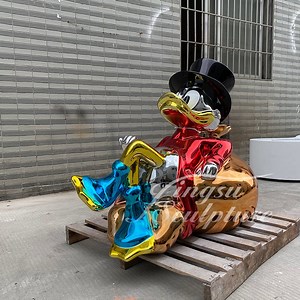 [Hot Item] High Quality Electroplating Color Customized Size Donald Duck Statue