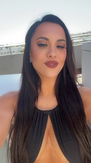 come at me with that same energy at the next fight! #bkfc #ringgirl #FindYourEdge