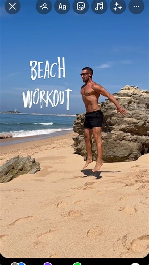 Ever did a workout at the Beach? I like especially the time in the morning when the sun rises to use the quietness at the beach to to a mobility or yoga session or sometimes also a little workout with the own bodyweight with an extra portion fresh air and vitamin D. And after cooling down with a swim in the ocean 🌊 Natural environments like the beach promote relaxation and reduce cortisol (stress hormone) levels and the change of scenery can re-energize your workouts and break routine fatigue. 