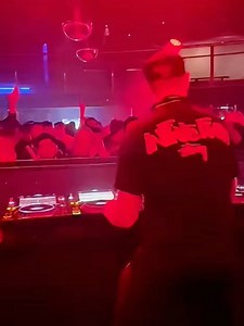 Jody Wisternoff on Reels