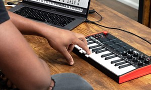 Here are the 12 best MIDI keyboards to play in 2021