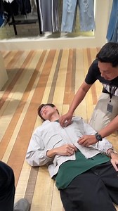 Whopps, hope the guy is ok! 🥵 btw don’t miss out our Re-Opening outlet tomorrow at Padini Concept Store Permaisuri Imperial Mall for another SPECIAL TREATS! Can’t wait to see your happy faces again! See you guys there Miri people ❤️✨ #Padini #PadiniConceptStore #PermaisuriImperialMall #Miri | Padini Holdings