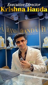 39K views · 1.1K reactions | That’s 59 seconds with our Executive Director, Mr. Krishna Handa ✨ Thank you for sharing your insights with us! Stay tuned for more inspiring stories and behind-the-scenes moments from Handa Bangles✨ And a big thank you to everyone for all the love and support you continue to shower on us! 懶 | Handa bangles | Facebook
