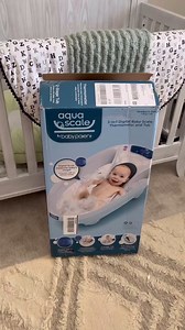Keep your baby safe and comfortable during bath time with the Baby Patent Aquascale. This innovative tub not only provides a secure place for your little one to splash around, but it also features a built-in digital scale and thermometer, so you can monitor their weight and water temperature with ease.  SI: https://www.minime.si/blagovne-znamke/aquascale HR: https://www.minime-beba.com.hr/blagovne-znamke/aquascale SRB: https://www.minime-beba.com/blagovne-znamke/aquascale | MiniMe | Facebook