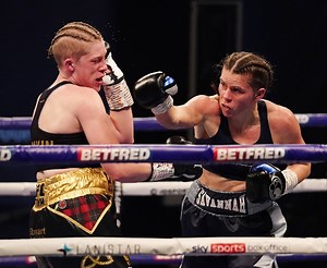 Photos: Savannah Marshall Beats Down Hannah Rankin For WBO Title