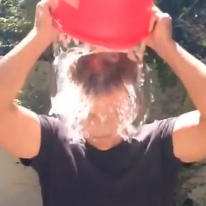 Matt Damon Does ALS Ice Bucket Challenge Using Toilet Water, Nominates George Clooney—Watch Now!