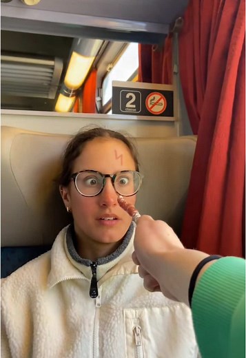 Hermione Repairs Harry's Glasses: A Harry Potter Scene