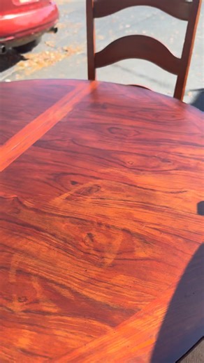 Roadside Thrift Stores / Memory Lane on Main on Reels