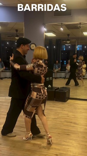 Last night lesson demo Barridas sequence, every Tuesday 7:30pm at STARLIGHT DANCE CENTER | Analia Carreño Luis Ramirez