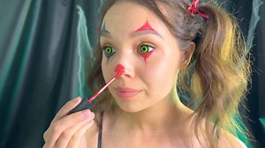 Clown effrayant pour ton maquillage d'Halloween🤡 | Brico Famille