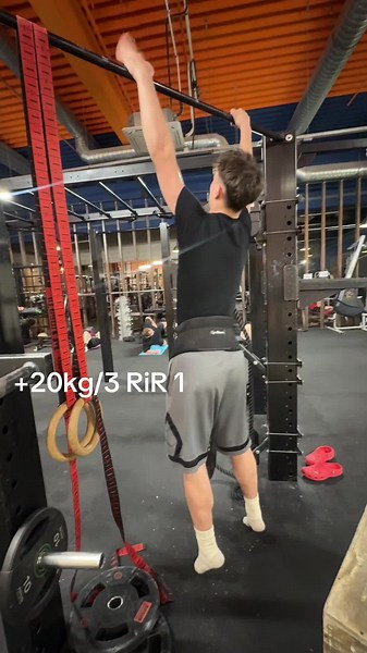 #fbw #gym #grind #pullups #heavy