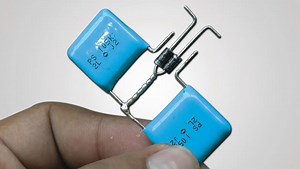 1.7K views · 16 reactions | Using this circuit you can safe yourself from mosquito. 殺殺殺 #tech #homemade #project #diy | Creative World Pro | Facebook