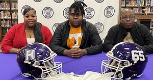 In-state DL explains why he committed to Vols as preferred walk-on
