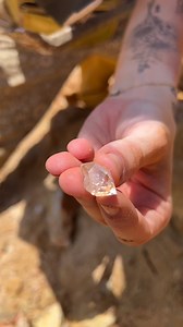 2.4K views · 116 reactions | Just uncovered a beautiful Arkimer crystal—could that one in your collection be something special too? I’ve packed my hands-on Arkansas Quartz Crystal Identification Guide with clear visuals and insider ID tips. Available on Amazon if you’re curious to learn more (link in bio). #ArkansasQuartzGuide #crystalidentification #rockhounding #adventureseeker | Arkansas Crystal Girls | Facebook