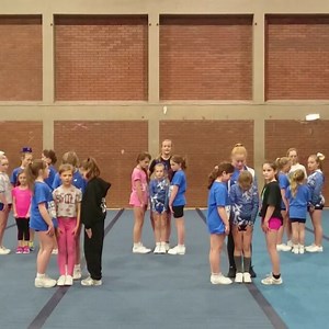 Drilling the basics with youth. #lovedrills #hunterscheer | Hunters Cheer & Tumble