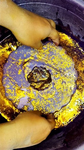 Donut 🍩 Gym Chalk Water Crumble #asmr_satisfyby_paro #gymchalk #asmr #asmrsounds #asmrvideo #asmrcommunity #gymchalkasmr #watercrumble | Asmr_satisfyby_Paro