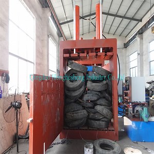 [Hot Item] 200t Tyre Baler/Packer/Wrapping/Packaging Tool/Baling Press