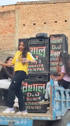 16K views · 101 reactions | Bhojpuri Arkestra Program Video Hot  Girls Dance Program Video Nach Arkestra Bhojpuri video #reelsvideoシ #viralreelsシ #viralreelsfb #reelschallenge #neelkamal #reels #video #photochallenge #viral | Lucky_Xpress | Facebook