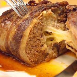 55K views · 1.5K reactions | Huge Manga Comic Meat via C CHANNEL Food To watch more videos, download the C CHANNEL app from the App Store or google play store! :) | C Channel | Facebook