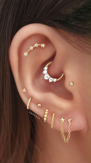 Classy Constellation Star Curated Ear Piercing Ideas & Jewelry✨ . . . . . . #earpiercings #earrings #piercings #earringsofinstagram #earringstyle #curatedear #earringshop #earringaddict #earringswag #earringstagram #cartilagepiercing #traguspiercing #helixpiercing #jewelry #piercinggirl #daithpiercing #conchpiercing #rookpiercing #earcuration #cartilagepiercings #earstack #earstyle #earstylist #newpiercing #earpiercing #flatpiercing #snugpiercing #lobepiercing #forwardhelix | Impuria Piercing Je