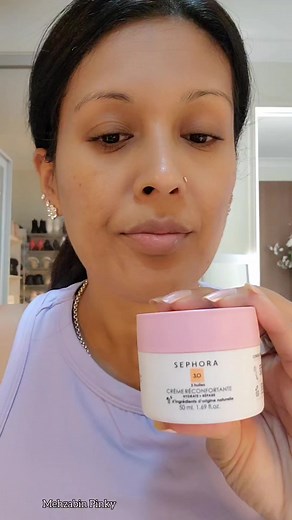 My Everyday Full Face Makeup Tutorial. #nofilter #products used 3.0 nourishing #moisturizer #sephorahaul #foundation #maybelline #chemistwarehouseaus #beautyblender n powder sponge SHEIN it's amazing #concealer #maybelline #browpowder Modelrock #blush n #browgel tarte cosmetics #bronzer MCoBeauty #highlighter M·A·C Cosmetics #eyeshadows #maybelline THE blushed NUDES #eyeliner lavish bellabox #mascara L'Oréal Professionnel Chemist Warehouse #lips BH Cosmetics #settingpowder Maybelline New York #s