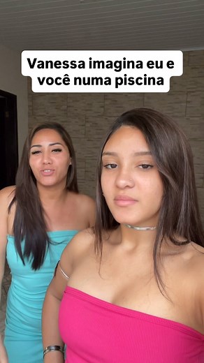 Eu e você na piscina 😅#fypシ #secretsanta | Mãe & Filha