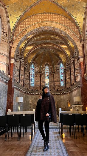 Sima | Travel Content Creator | The most underrated beautiful space in London you have to see ✨ Fitzrovia Chapel, Pearson Square @fitzroviachapel @visitlondon... | Instagram