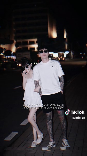 Nàng Thơ và Trend Jet Rì Mi Um Gì