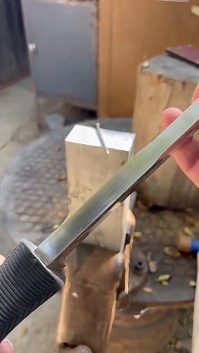 All is not lost #shorts #knifestuffwedo #coldsteelknives #coldsteel #knifetest #nailtest | Vibe Nest