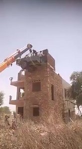 3.5K views · 15 reactions | At Risk Behaviour....critical work at height behaviour. | Safety Solutions. | Facebook