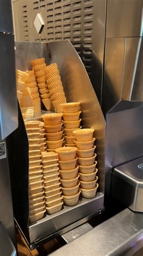 Heerlijk om af en toe lekker op te scheppen dat je ijskoud de lekkerste bent | ABC Restaurant Velp | Facebook