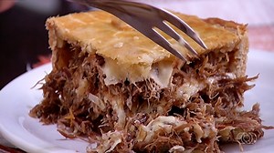 Chef de cozinha ensina como fazer empadão de carne de sol com requeijão