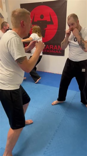 Kali Empty Hand Practice with different ranges and strikes #kalimartialarts #kaliarniseskrima #kalisikaran #kadenademano | Kali Sikaran