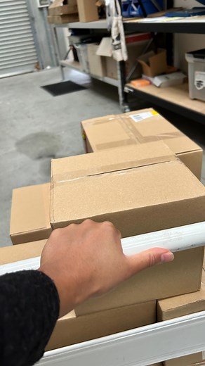 Pack orders with us today! 📦 Today began with a cup of chai of course, then we packed the mornings orders ready for the morning courier pick up. We then had more orders to get ready for round two of the afternoon orders picks up! From your online orders to your wholesale orders, we see you, we appreciate you and we thank you for supporting small business. #chaiwalli | Chai Walli