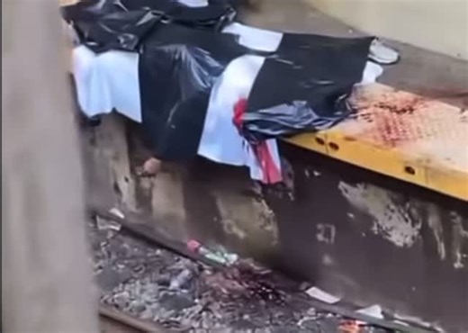 Perry Williams | Body found in a Brooklyn train 🚊 station. What’s going on in NYC #nyc #brooklyn #e4chii💜🕊️ | Instagram