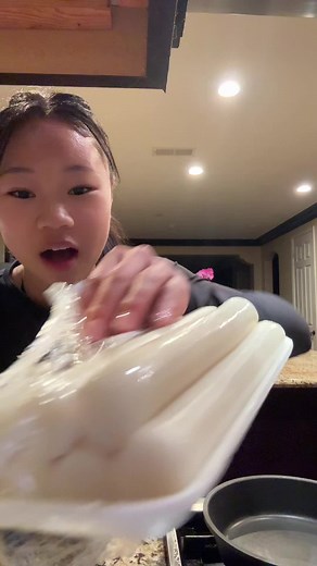 Girthy Rice Cakes Recipe with Sa Nguyen