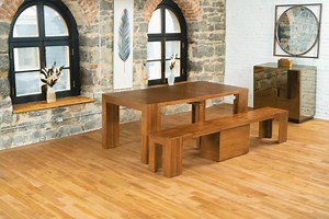 From 18" to 118", our expandable dining room tables are built with an integrated extension feature that allows you to adjust the table for any space.🏡 | Transformer Table