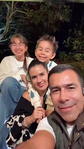 10K views · 8.4K reactions | En esta fecha tan especial queremos compartir un saludo de Navidad que nace del agradecimiento, de la fe y del valor inmenso que tiene la familia como punto de encuentro y esperanza. Que estos días nos inviten a hacer una pausa, a reencontrarnos con lo esencial y a renovar el compromiso de vivir con más amor, respeto y solidaridad entre todos. | Jorge Emilio Rey Ángel | Facebook