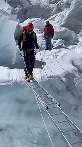 Khumbu icefall. | Incredible Nepal