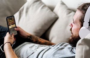 Plex adds Tidal integration, adds subscription bundles for both services | AppleInsider