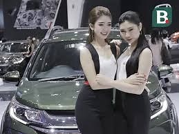 "Batu Hijau Logo Mandarin" adalah sebuah karya yang menggabungkan keindahan alami batu hijau dengan nuansa estetika khas budaya Tionghoa. | Shadow rapper