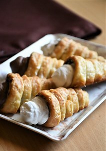 How To Make Bakery Style Cream Rolls - Video Recipe (Includes Puff Pastry Recipe) – Gayathri's Cook Spot