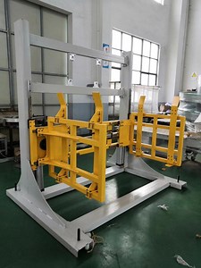 [Hot Item] Automatic Pallet Dispenser for Robotics Gantry 2 Way UK Pallet Palletizer Manufacturer